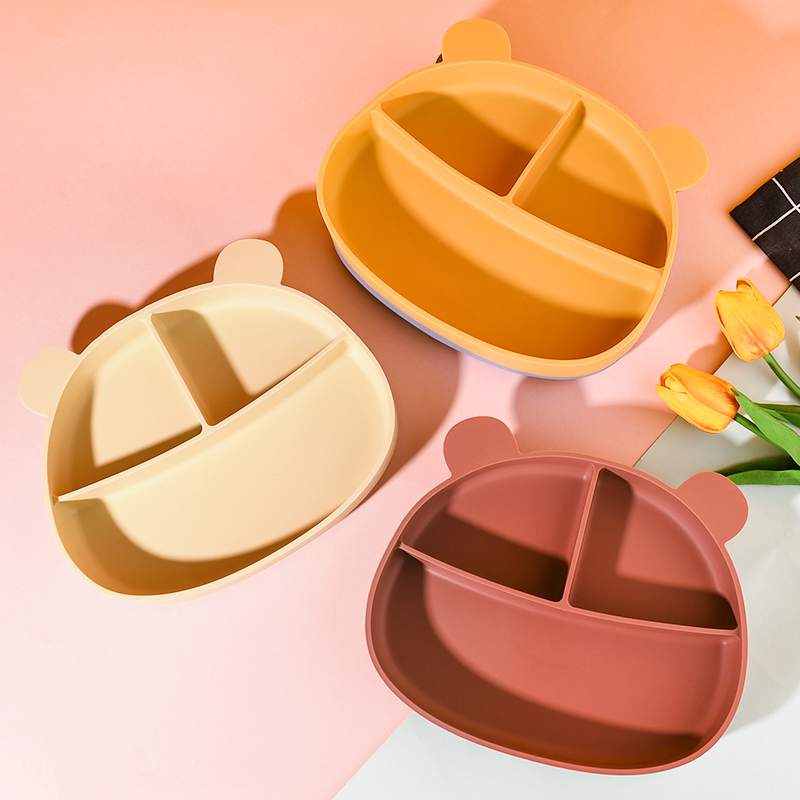 Cartoon Bear Drop-Proof Design Silicone Section Plate 