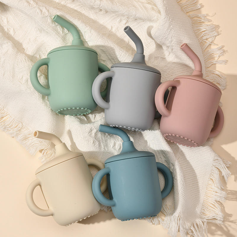 Soft Silicone Drinking Training Spill Proof Sippy Cup With Straw Lid    Handles for Baby Toddler Infant