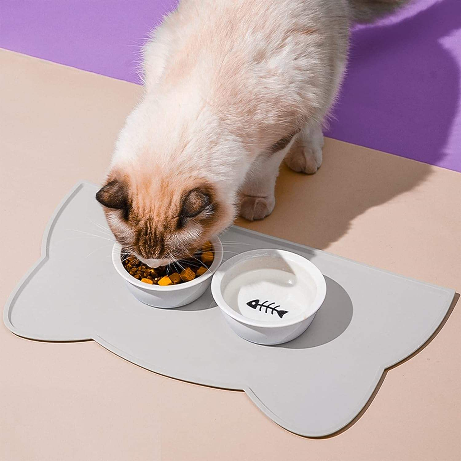  Anti Spill Anti Slip Cats Face Shaped Silicone Pets Dogs Food Placemats Mat Daily Accessories